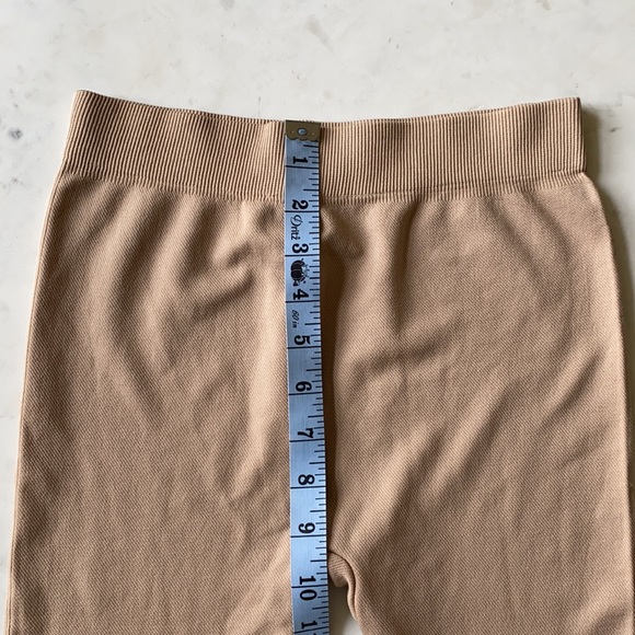 2 Kool - Picture 8 of 8